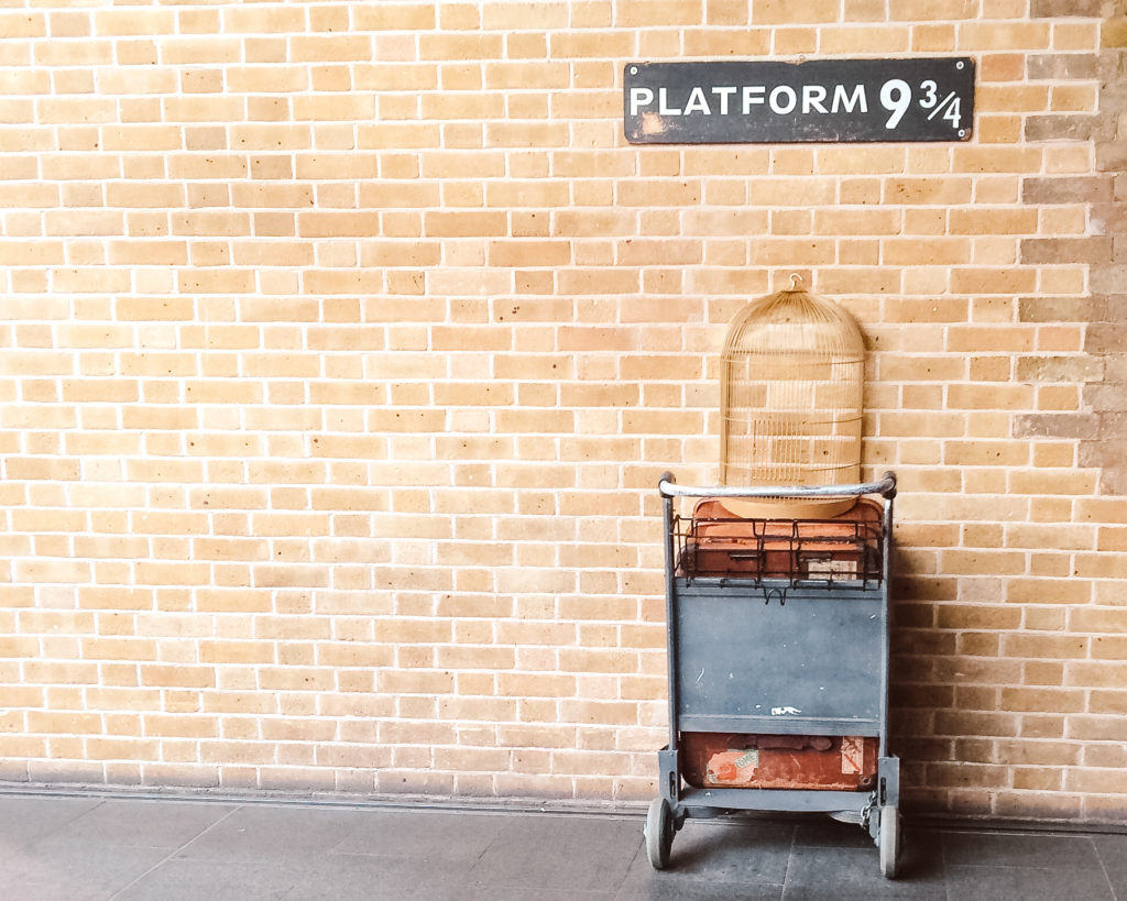 Harry Potter trolley Platform 9 3/4 King's Cross Station