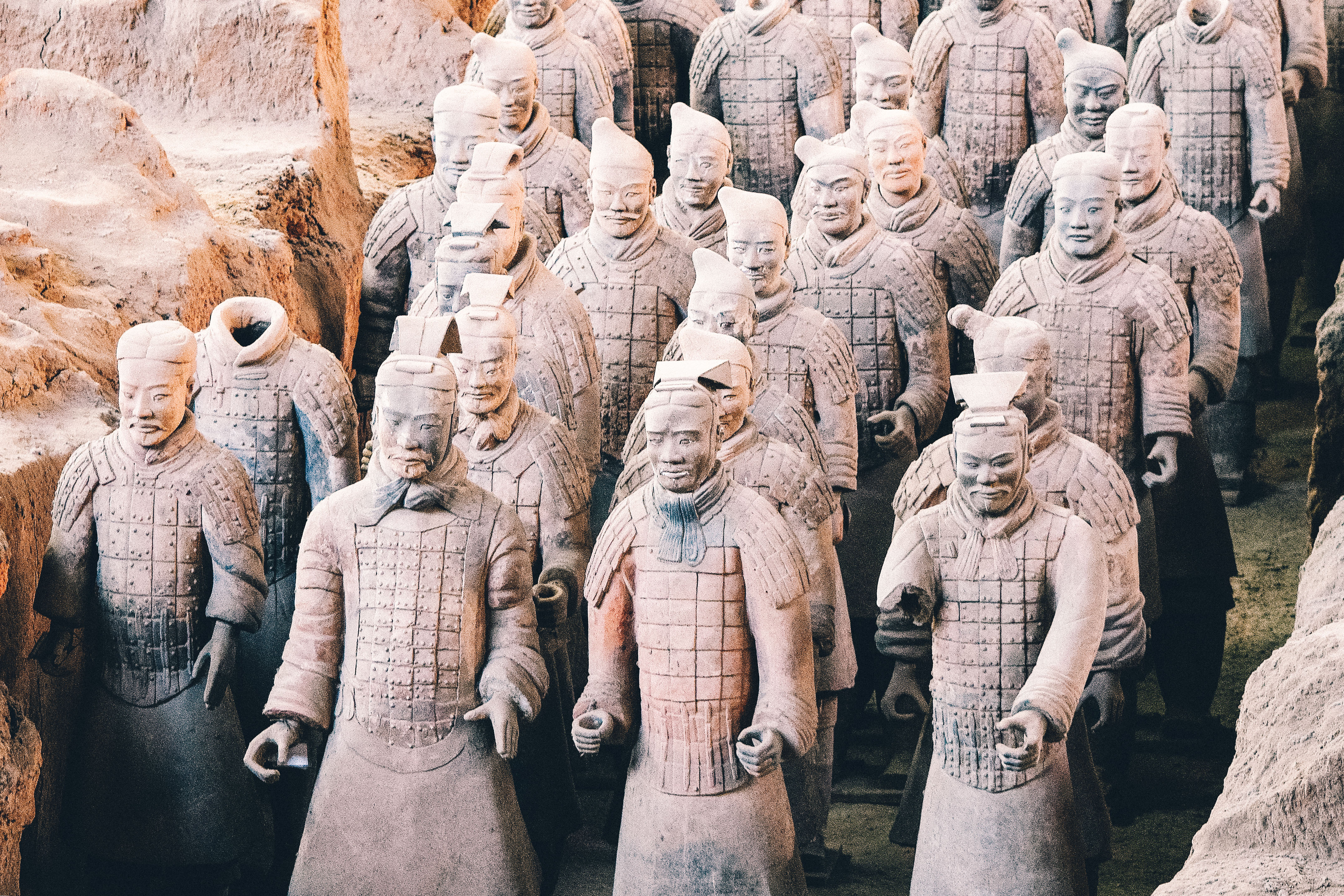 Rows of Terracotta Warriors in formation 