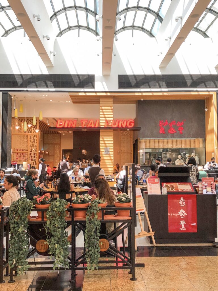Where to Eat Dubai - front of Din Tai Fung, Mall of the Emirates
