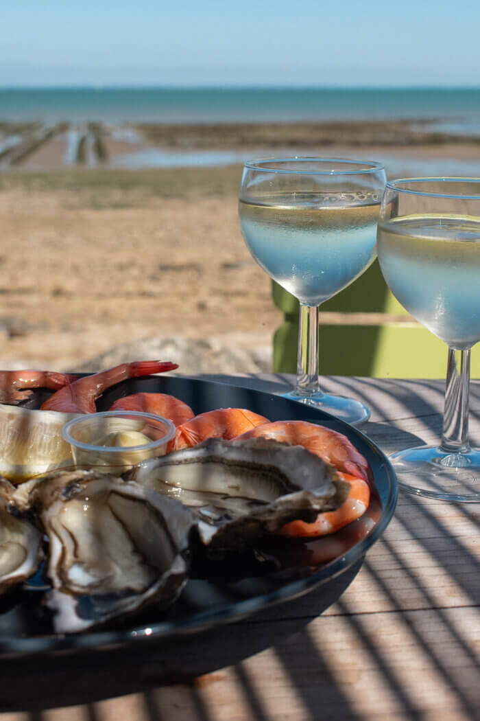 EATING ÎLE DE RÉ: THE RESTAURANTS, MARKETS & FOOD STOPS WORTH SEEKING OUT